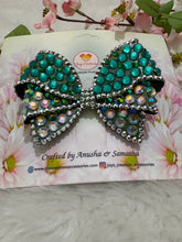 Load image into Gallery viewer, Moonlit Dazzle Bow Rama Green