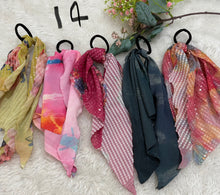 Load image into Gallery viewer, scarf scrunchie set 1