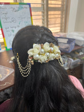 Load image into Gallery viewer, Cream Devasena