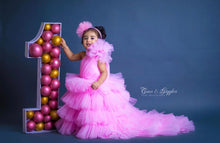 Load image into Gallery viewer, Ariel Fascinator peach