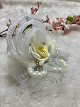 Load image into Gallery viewer, White  Diana
