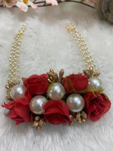 Load image into Gallery viewer, Red Devasena