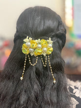 Load image into Gallery viewer, Yellow Padmini