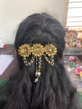 Load image into Gallery viewer, Kundan Gold Shivagami