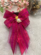 Load image into Gallery viewer, Ribbon Clutches