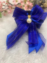 Load image into Gallery viewer, Ribbon Clutches
