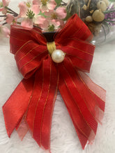 Load image into Gallery viewer, Ribbon Clutches
