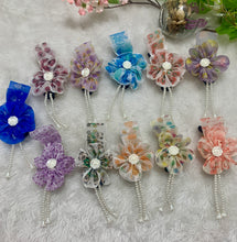 Load image into Gallery viewer, Floral & Pearl Closed Banana Clutches