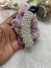 Load image into Gallery viewer, Floral & Pearl Closed Banana Clutches