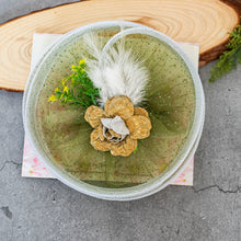 Load image into Gallery viewer, Sofia Fascinator mehendi green