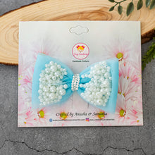 Load image into Gallery viewer, Dainty pearl