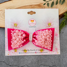 Load image into Gallery viewer, Dainty pearl