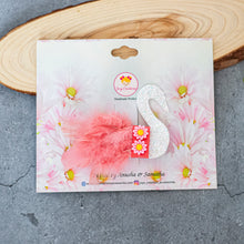 Load image into Gallery viewer, Chic Feather Clip