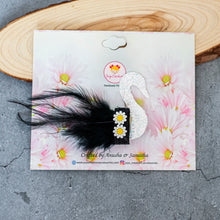 Load image into Gallery viewer, Chic Feather Clip