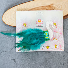 Load image into Gallery viewer, Chic Feather Clip