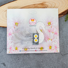 Load image into Gallery viewer, Chic Feather Clip