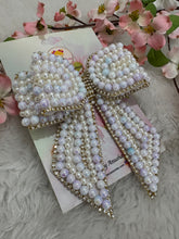Load image into Gallery viewer, Celeste Pearl Bow Unicorn
