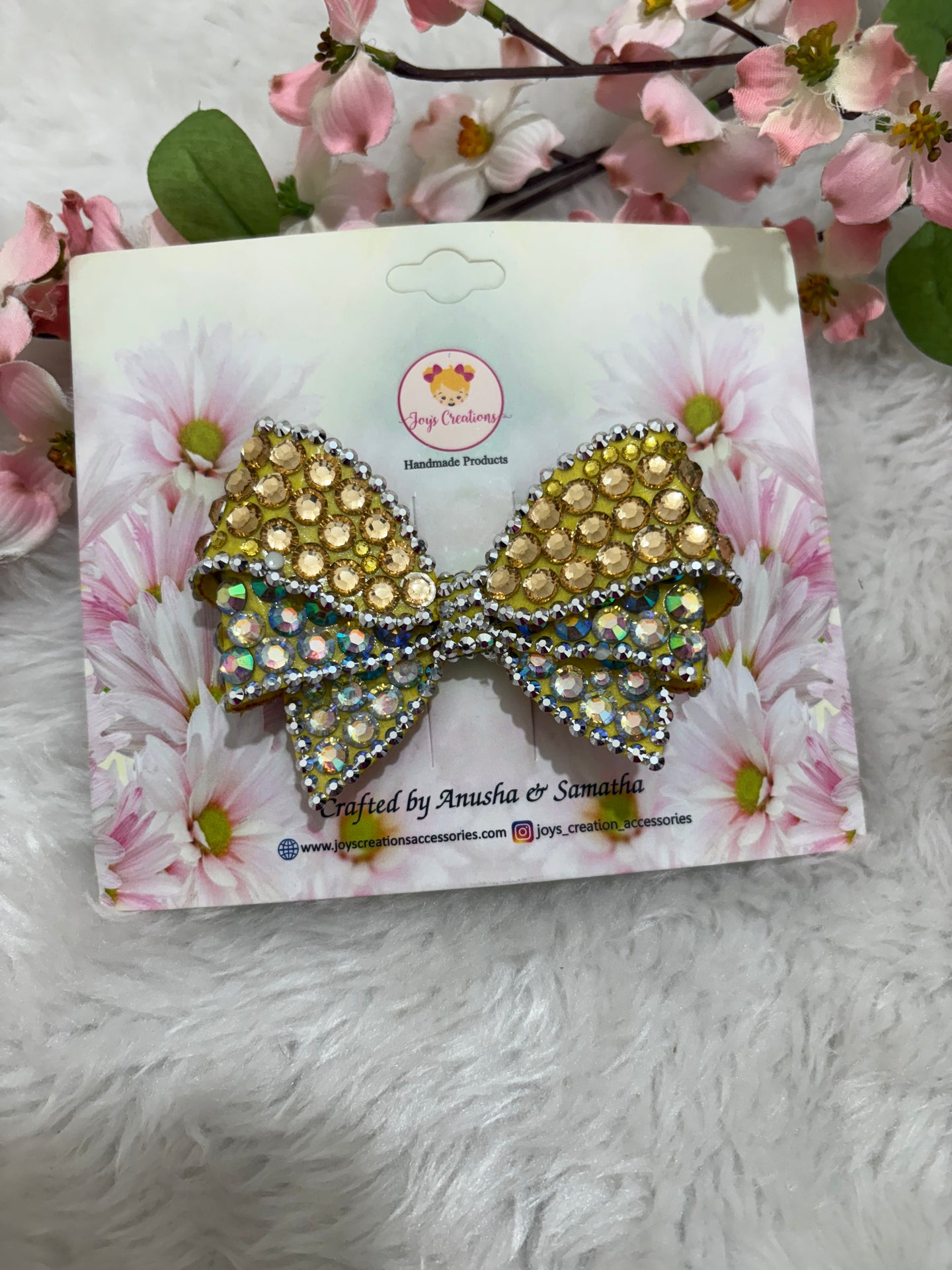 Moonlit Dazzle Bow Gold