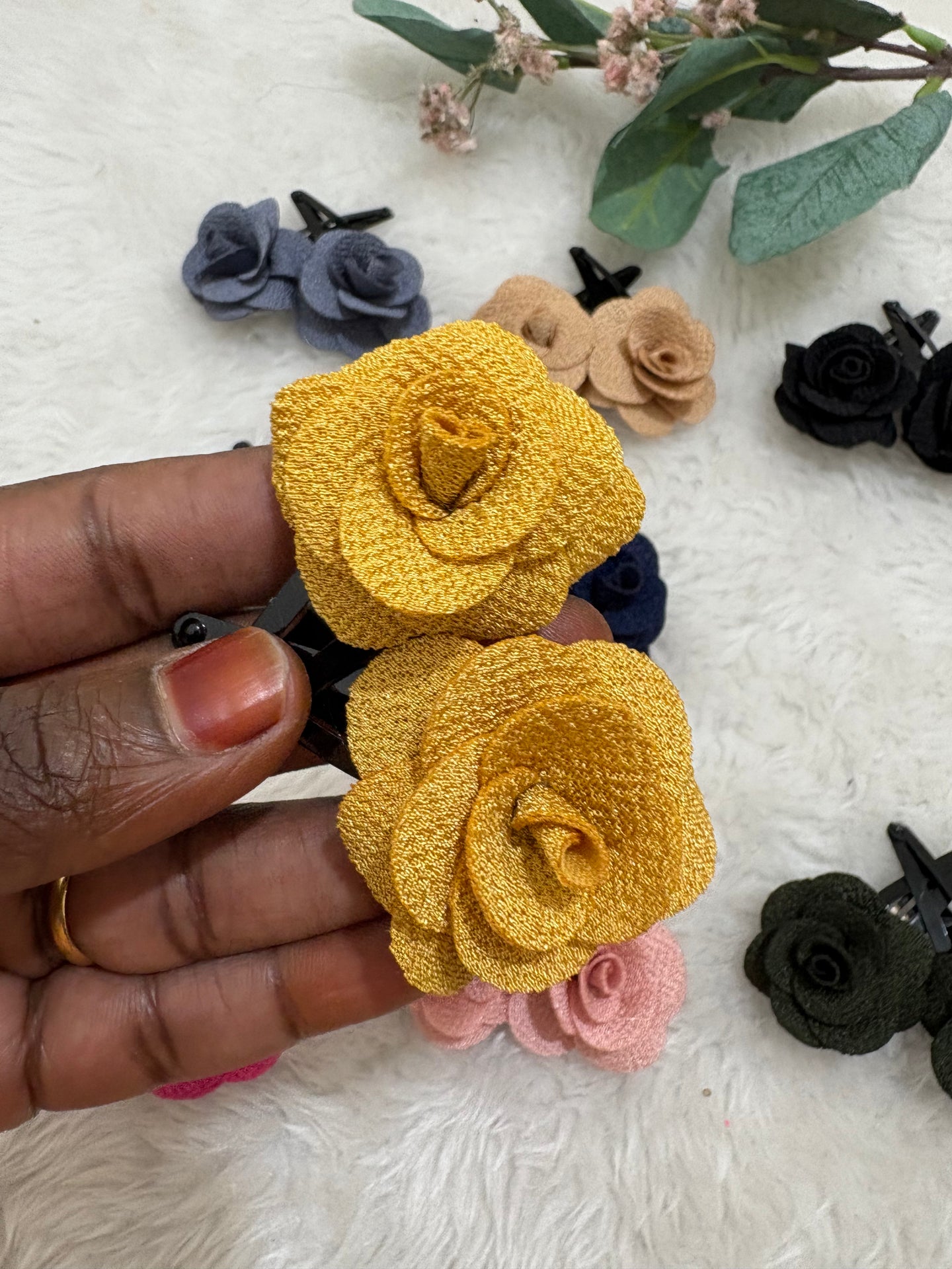 BEAUTIFUL FLOWER CLIPS