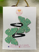 Load image into Gallery viewer, Pastel Green Butterfly Tic Tacs
