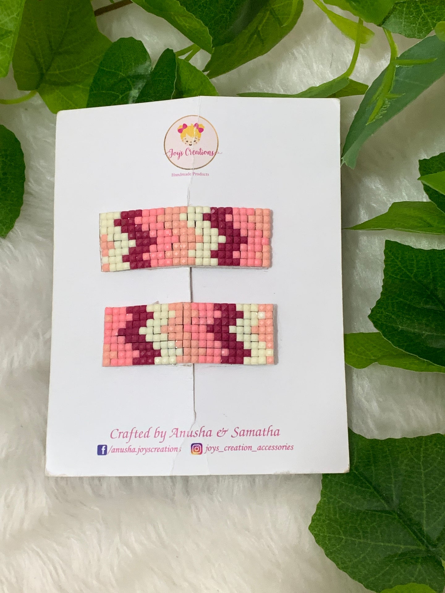 Pink Zig Zag Snap Clips