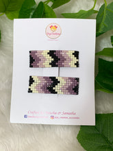 Load image into Gallery viewer, Purple Zig Zag Snap Clips
