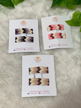 Load image into Gallery viewer, Pink Zig Zag Snap Clips
