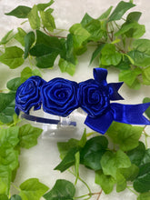 Load image into Gallery viewer, Royal Blue 3 Roses Head Band

