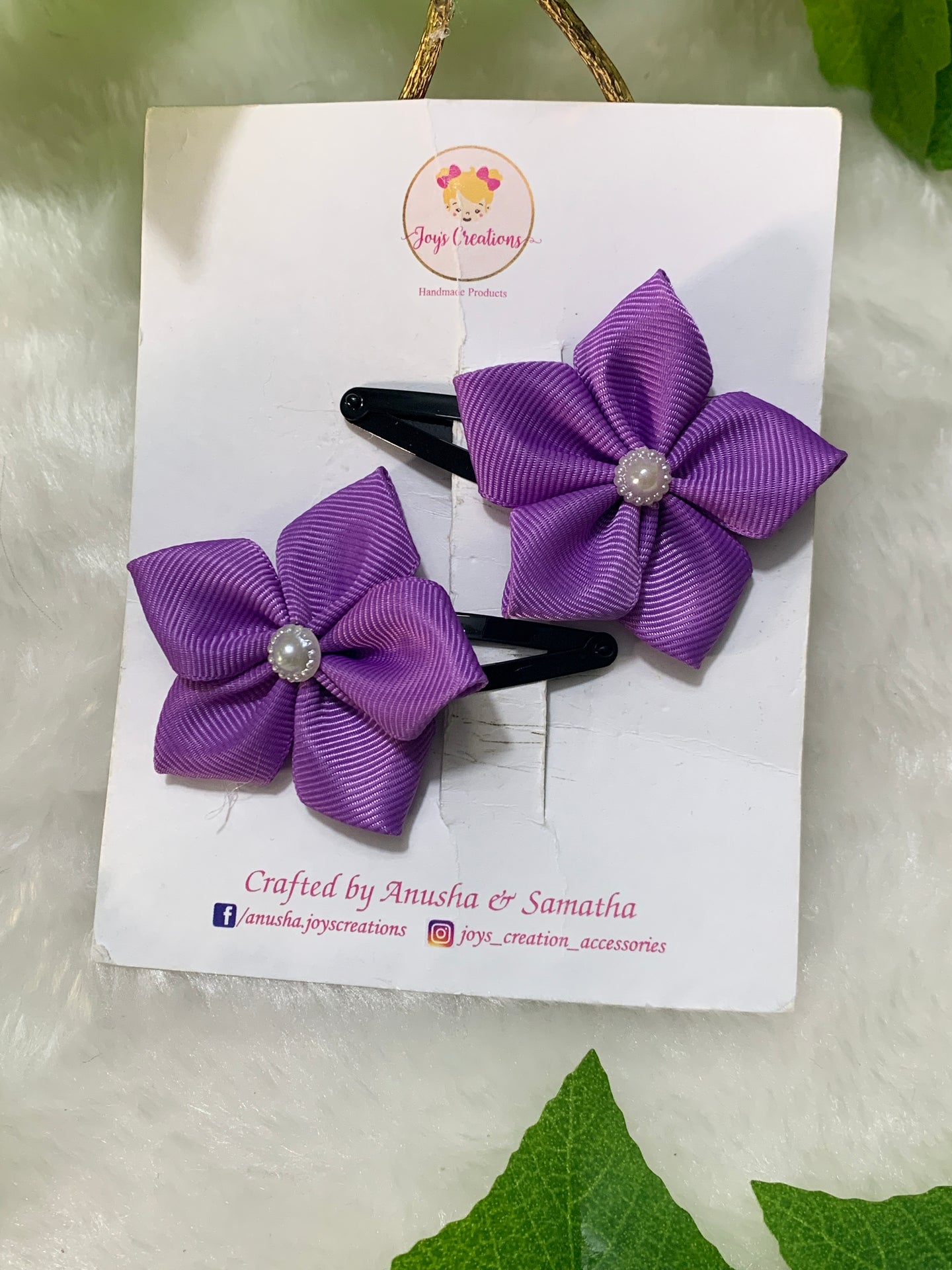 Purple 5 Petal Flower Tic Tacs