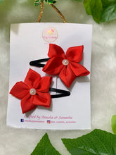 Load image into Gallery viewer, Red 5 Petal Flower Tic Tacs
