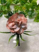 Load image into Gallery viewer, Peach Wild Flower
