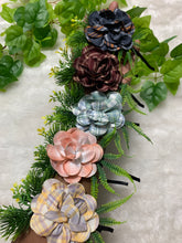 Load image into Gallery viewer, Peach Wild Flower
