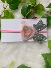 Load image into Gallery viewer, Peach Heart Soft Band
