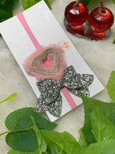 Load image into Gallery viewer, Peach Heart Soft Band
