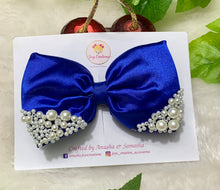 Load image into Gallery viewer, Royal Blue Pearl  Bow
