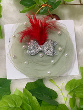 Load image into Gallery viewer, Pista Green Pearl Fascinator
